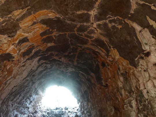 Mount Surprise旅游景点-Undarra Lava Tubes