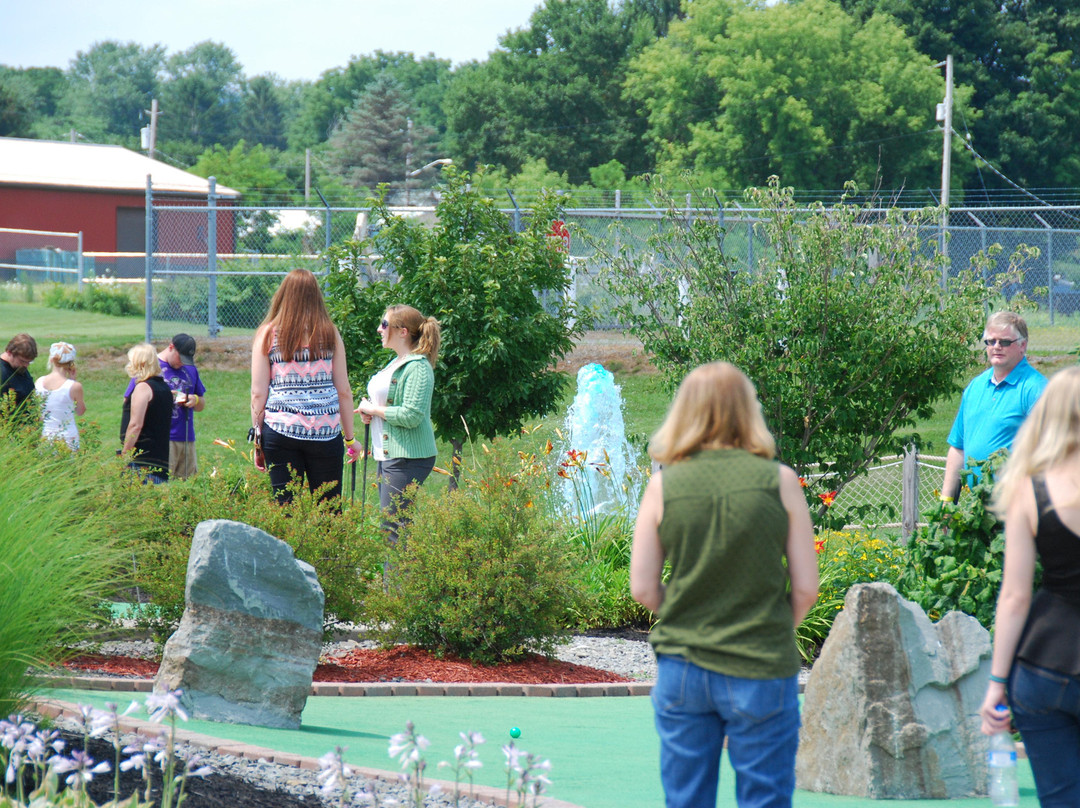 Park Avenue Sports Center-科宁必去景点
