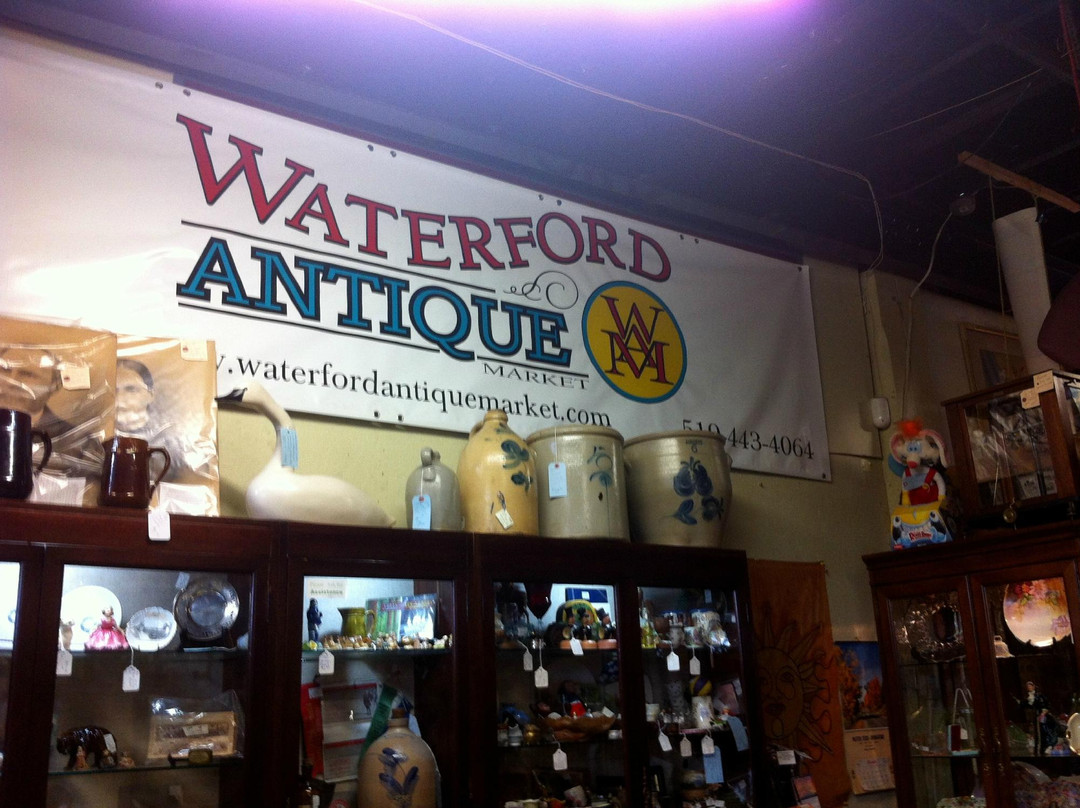 Waterford Antique Market景点图片