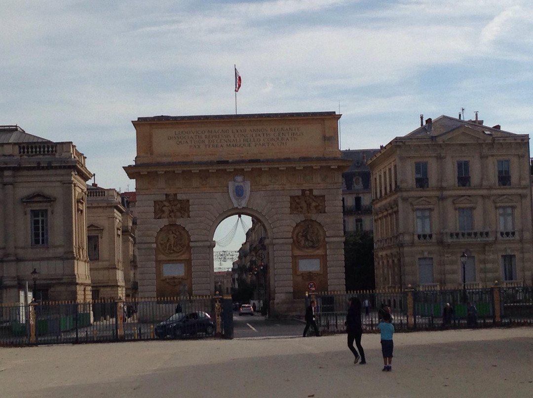 Porte du Peyrou-蒙彼利埃必去景点