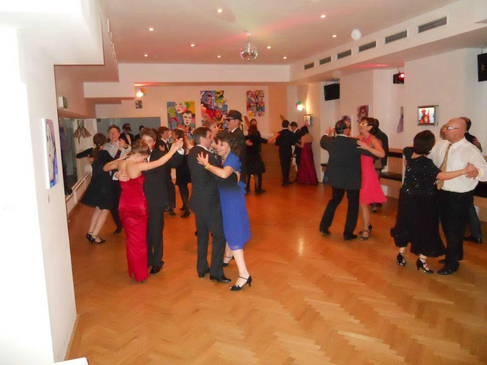 Tanzschule Svabek die Wiener Opernball Tanzschule-维也纳必去景点