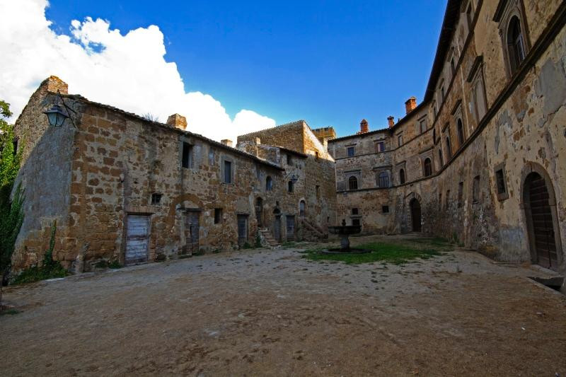 Castello di Montecalvello景点图片