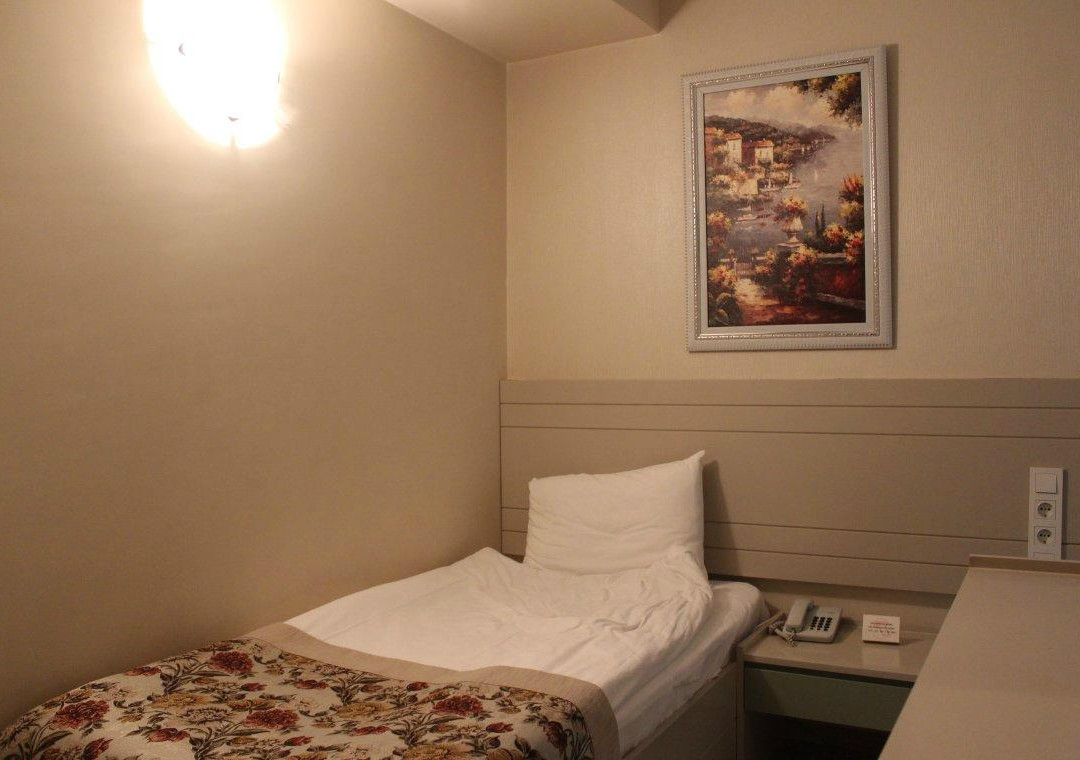 Bucak酒店住宿-Koc Hotel