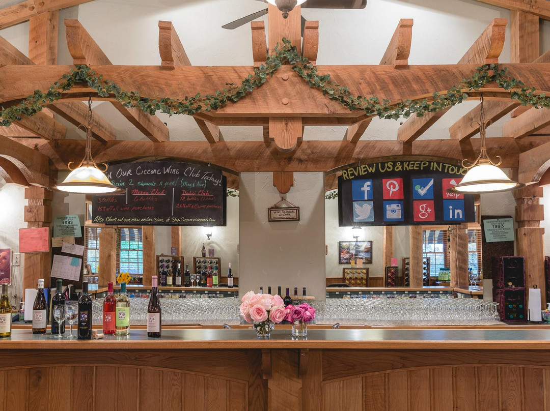 Ciccone Vineyard & Winery景点图片