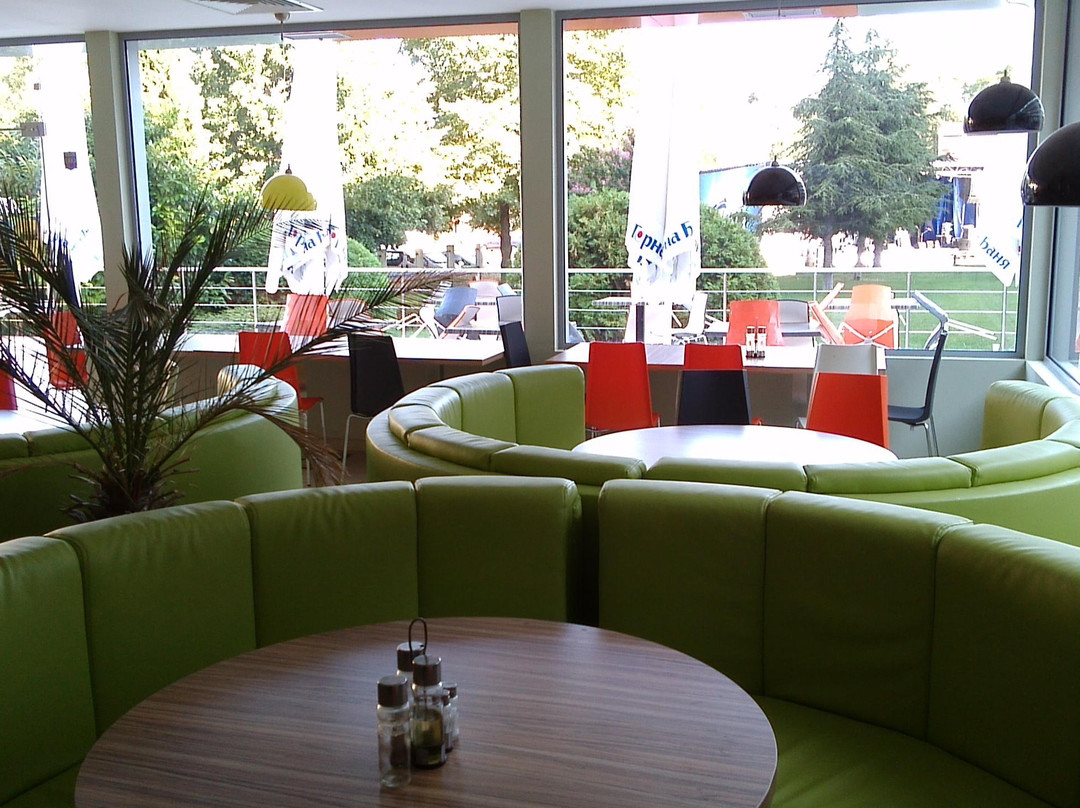 Aqua Life Tower主图