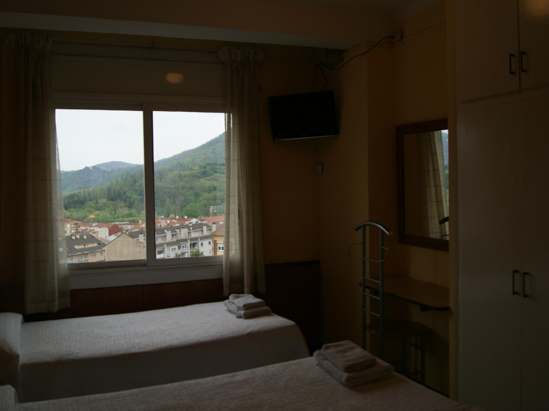 Hostal Sant Bernat主图