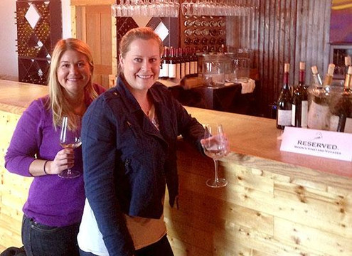 Moon's Vineyard Voyages -  Wine Tours-弗雷德里克斯堡必去景点