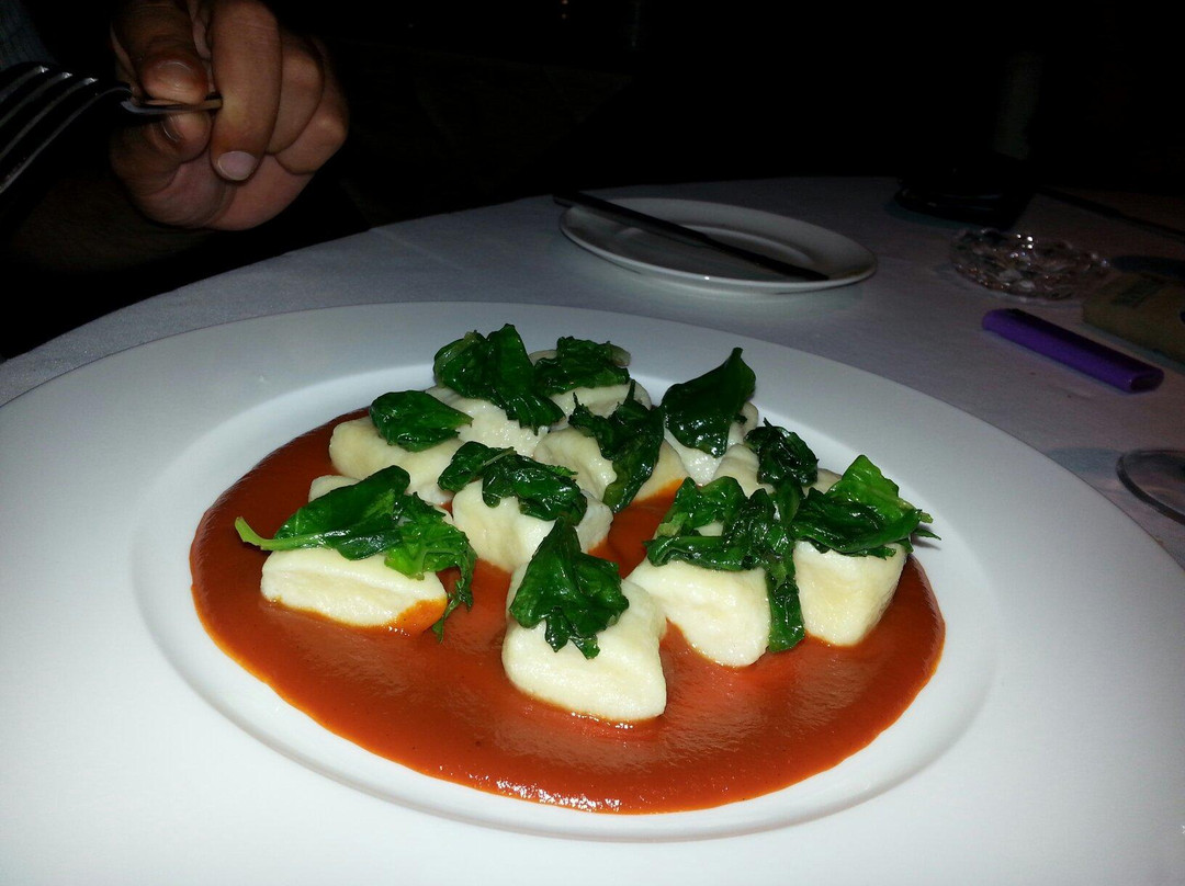 Strongoli餐馆和美食-Ristorante dell'Azienda Agricola Ceraudo