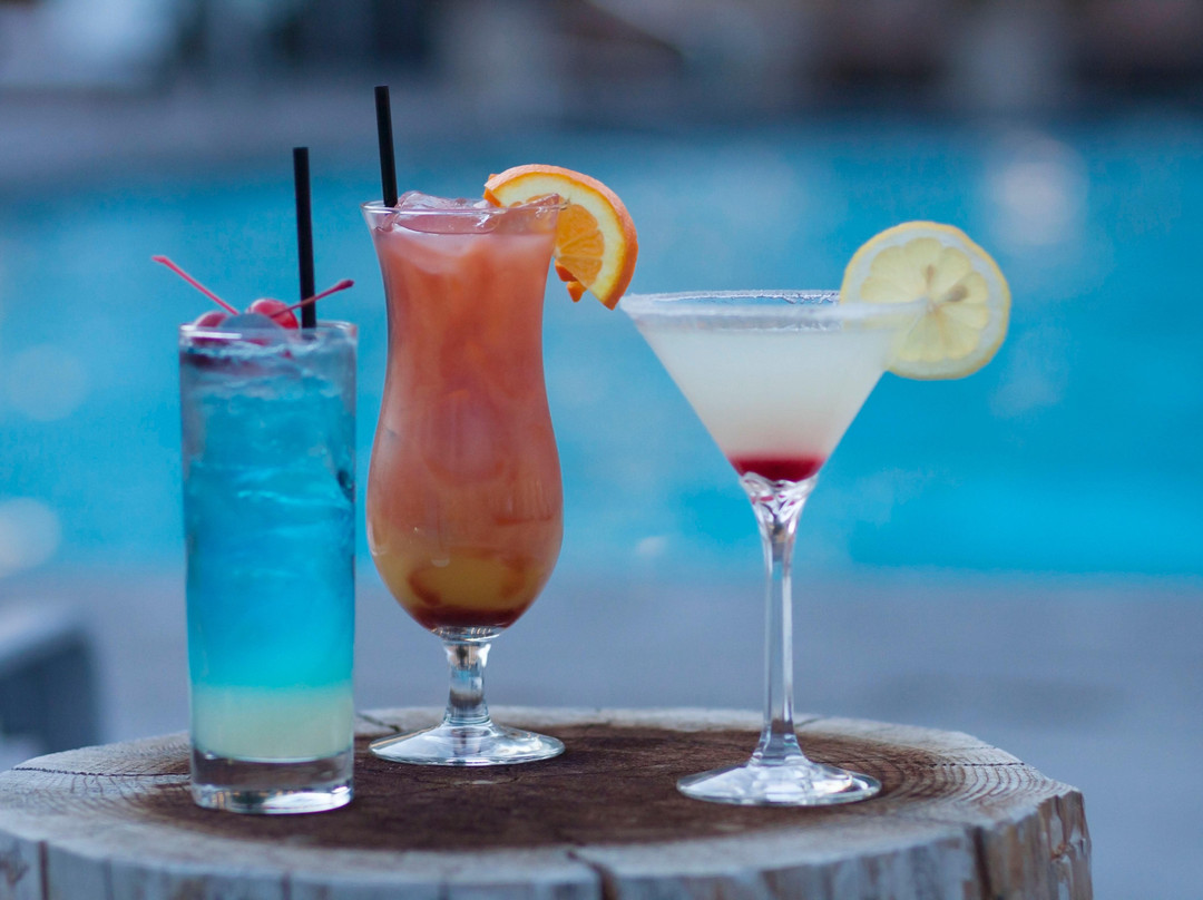 Solaire Restaurant + Bar