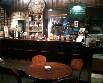 カフェ モンバサ