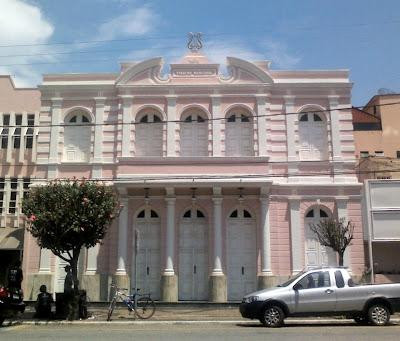 Teatro Municipal de Pouso Alegre-波苏阿雷格里必去景点