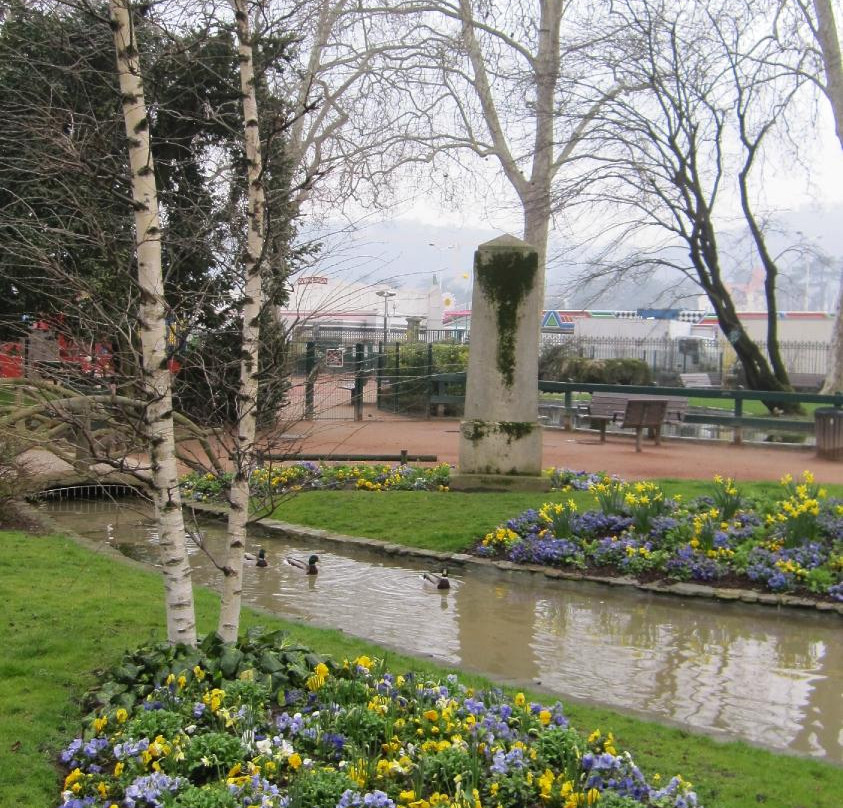Jardin de Ville景点图片