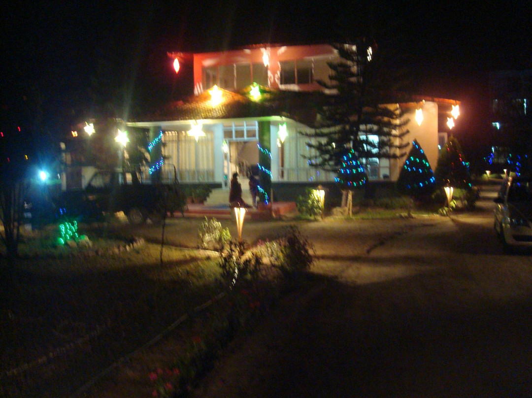 Prayag Emerald主图