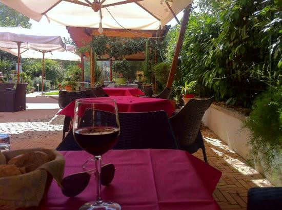 Cintello餐馆和美食-Trattoria Osteria Trieste