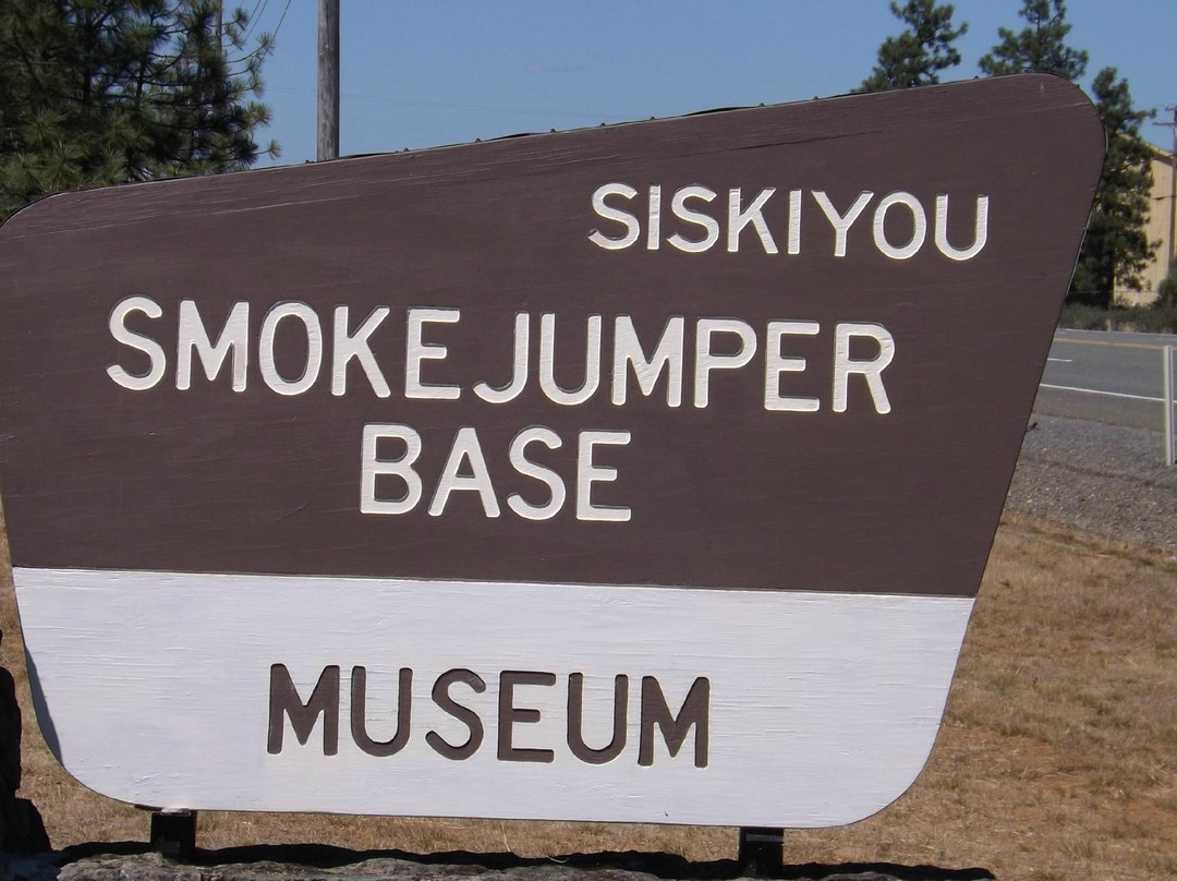 Siskiyou Smokejumper Base Museum景点图片