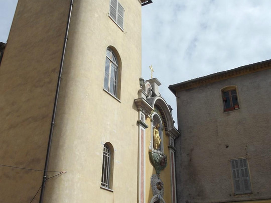 La Cathedrale Notre-Dame de la Nativite de Vence-旺斯必去景点