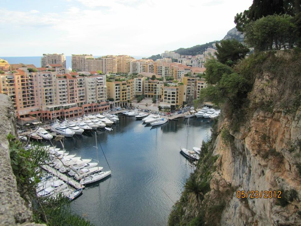 Port de Fontvieille-丰维耶必去景点
