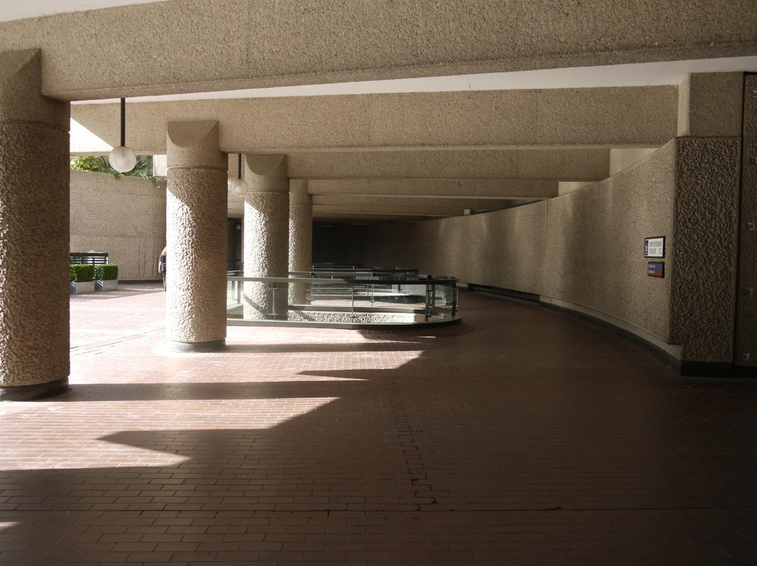 巴比肯中心-伦敦必去景点