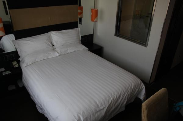 桔子酒店(南京博物院明故宫地铁站酒店)-客卧