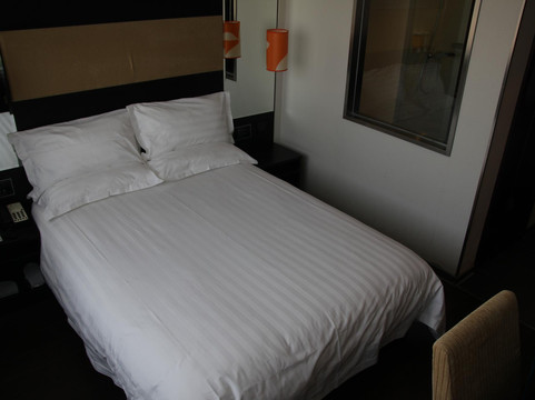 桔子酒店(南京博物院明故宫地铁站酒店)主图