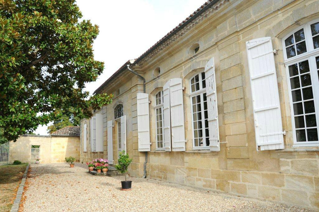 Chateau Les Eyquems主图