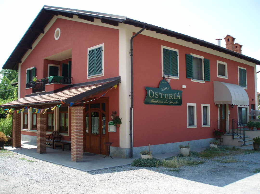 Boves餐馆和美食-Osteria Madonna Dei Boschi