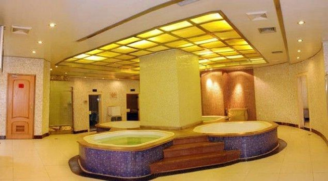 绿洲大酒店(昆明南屏步行街店)主图