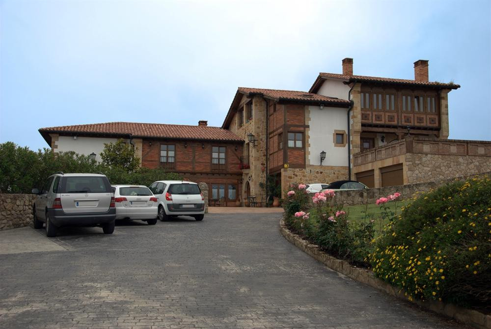 Señorio De Altamira主图