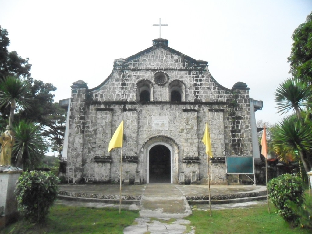 Navalas Church-维萨亚斯必去景点