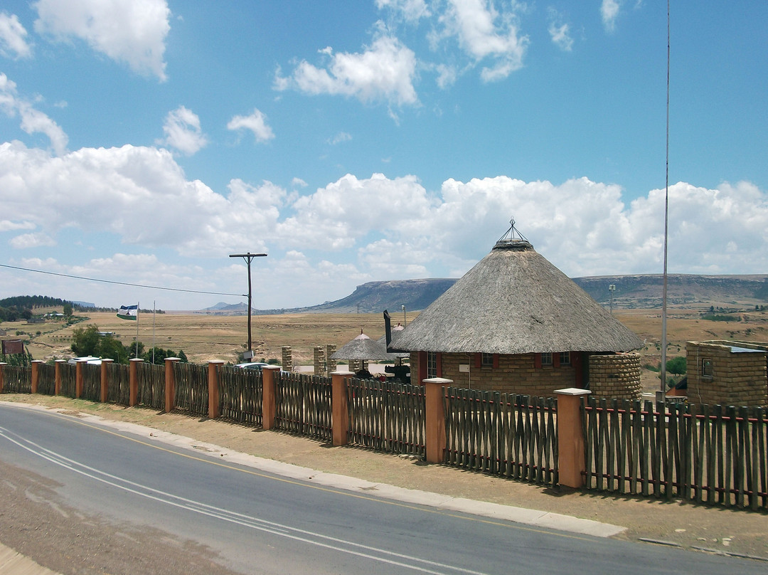 Thaba-Bosiu National Monument景点图片