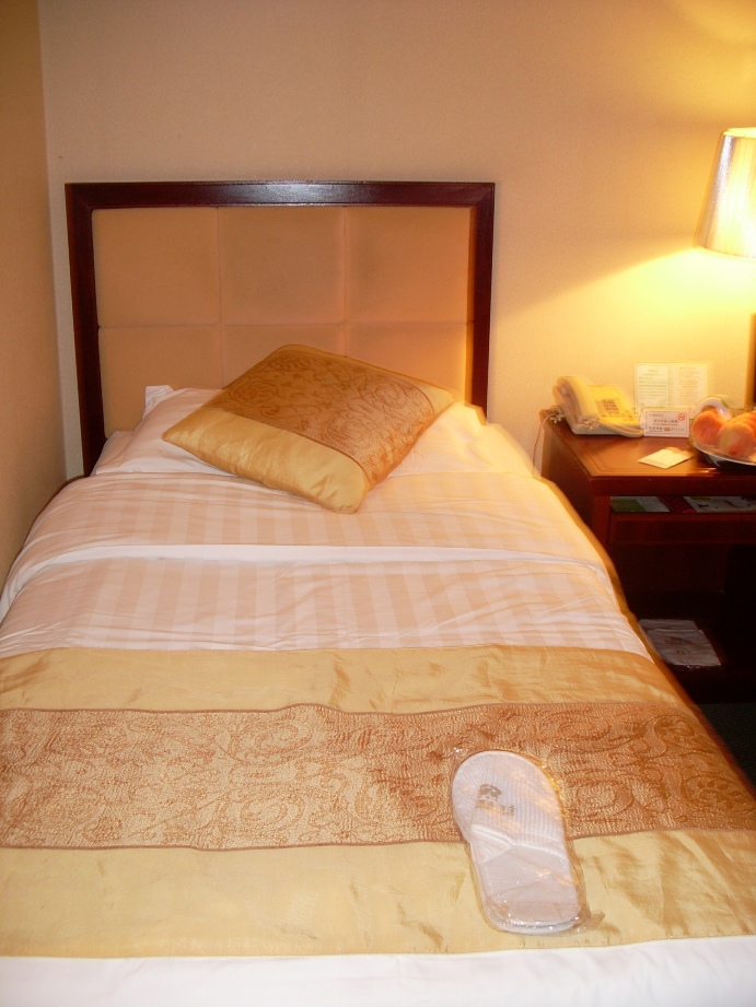 国润商务酒店-客卧