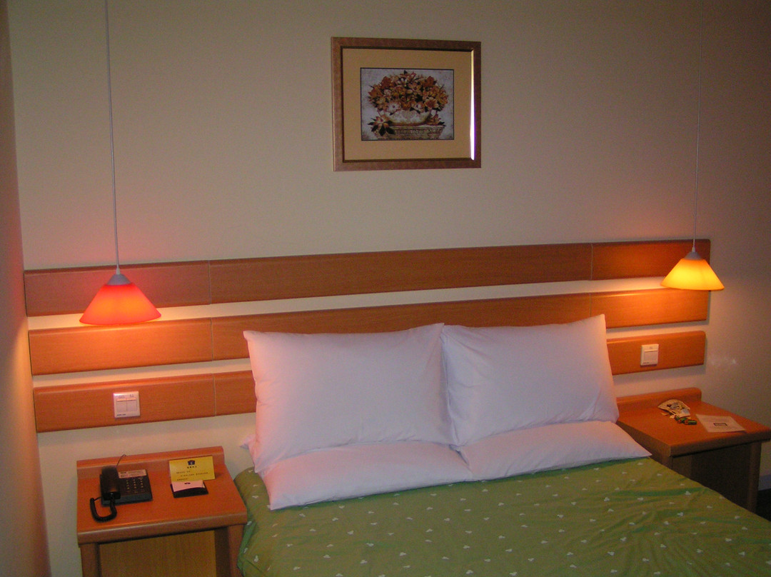 如家驿居酒店(杭州西湖区黄龙体育中心店)主图