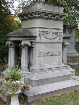 Woodlawn Cemetery-托莱多必去景点