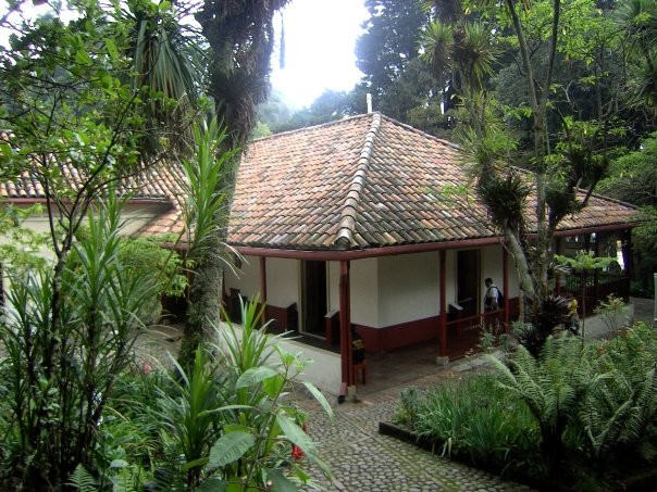 玻利瓦尔金塔故居博物馆-波哥大必去景点