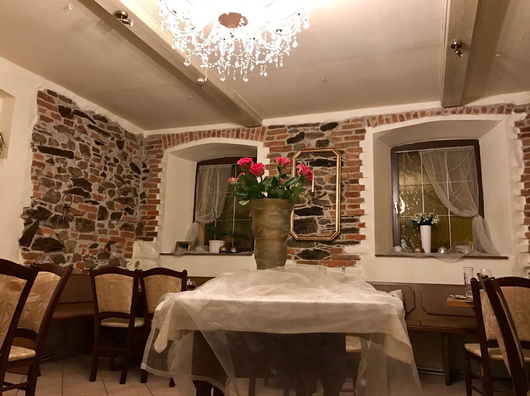 Konnersreuth餐馆和美食-Ristorante Pizzeria La Perla
