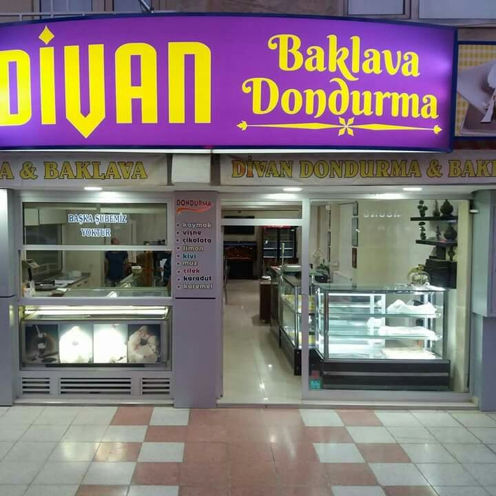 Divan Baklava & Dondurma