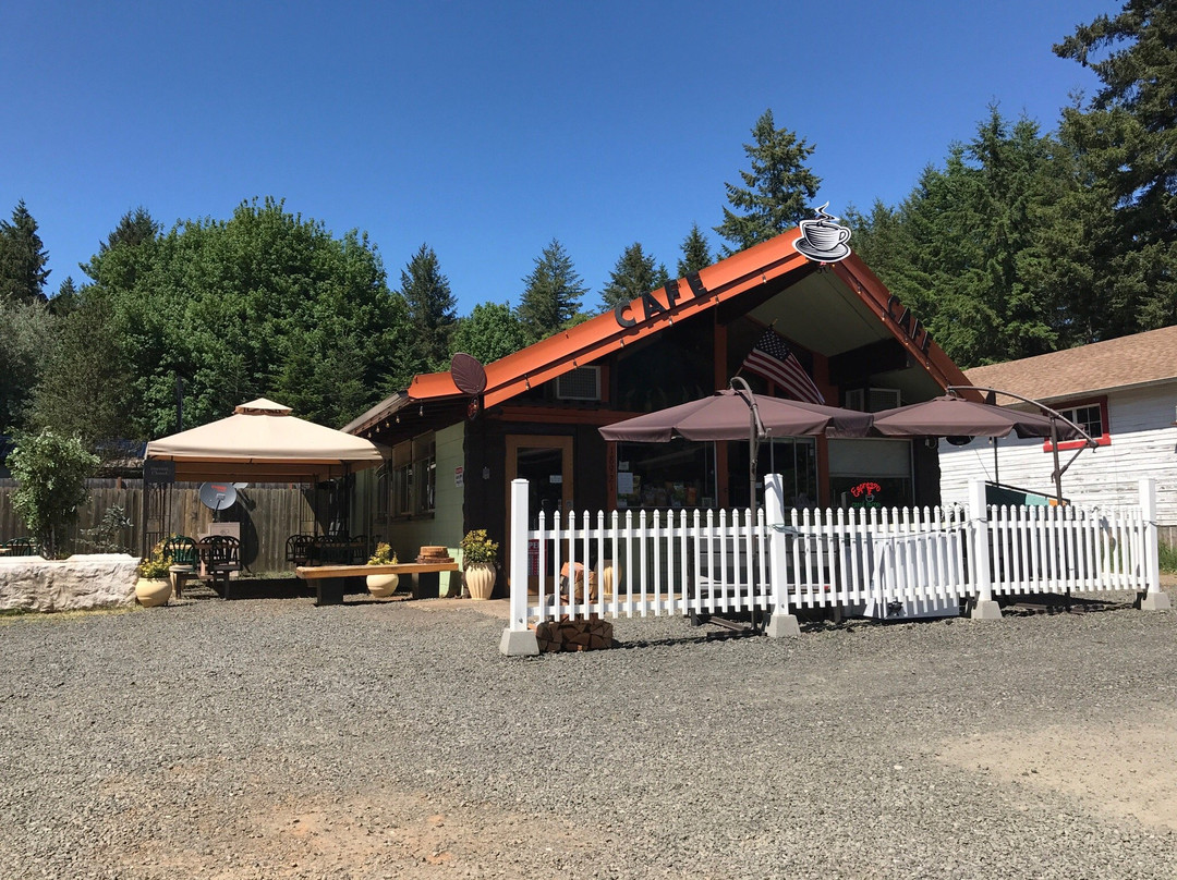 Noti餐馆和美食-Half-Way Coffee Cafe