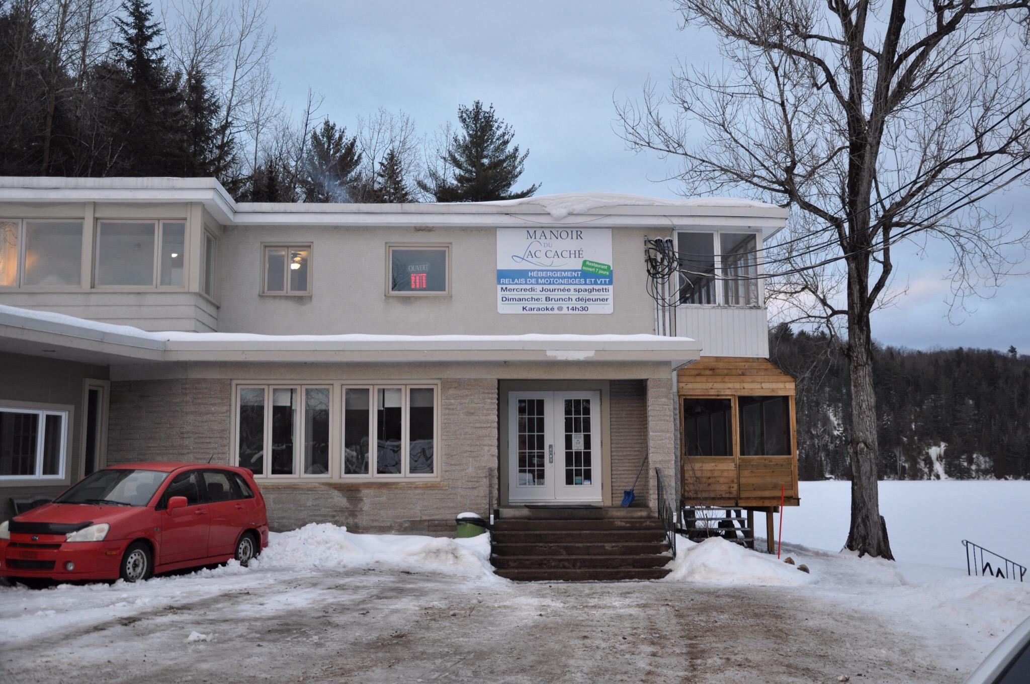 Manoir du Lac Cache-官方