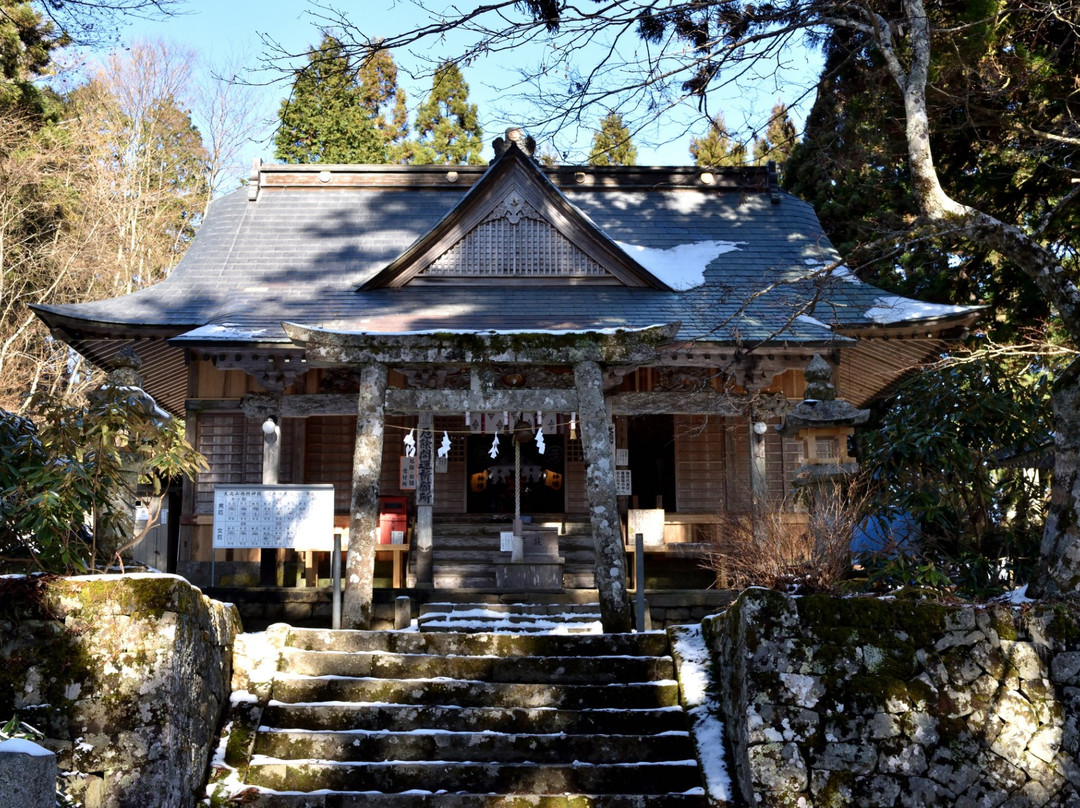 Nishiteru Shrine-美马市必去景点