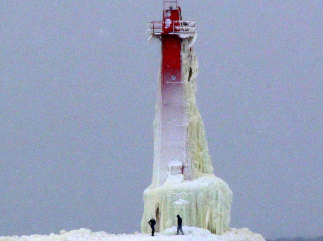 Muskegon South Pierhead Lighthouse景点图片