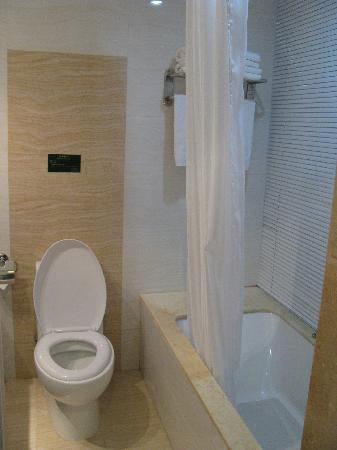 华金盾大酒店-浴室