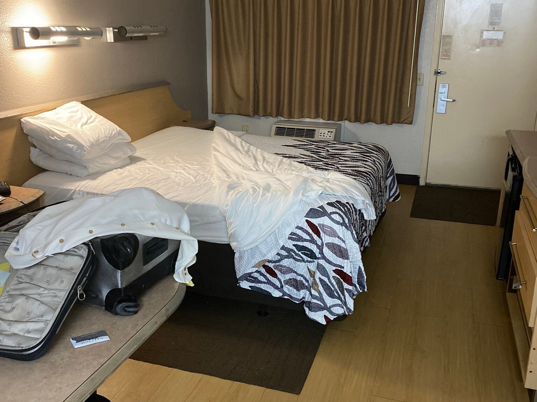 Red Roof Inn Monroe主图