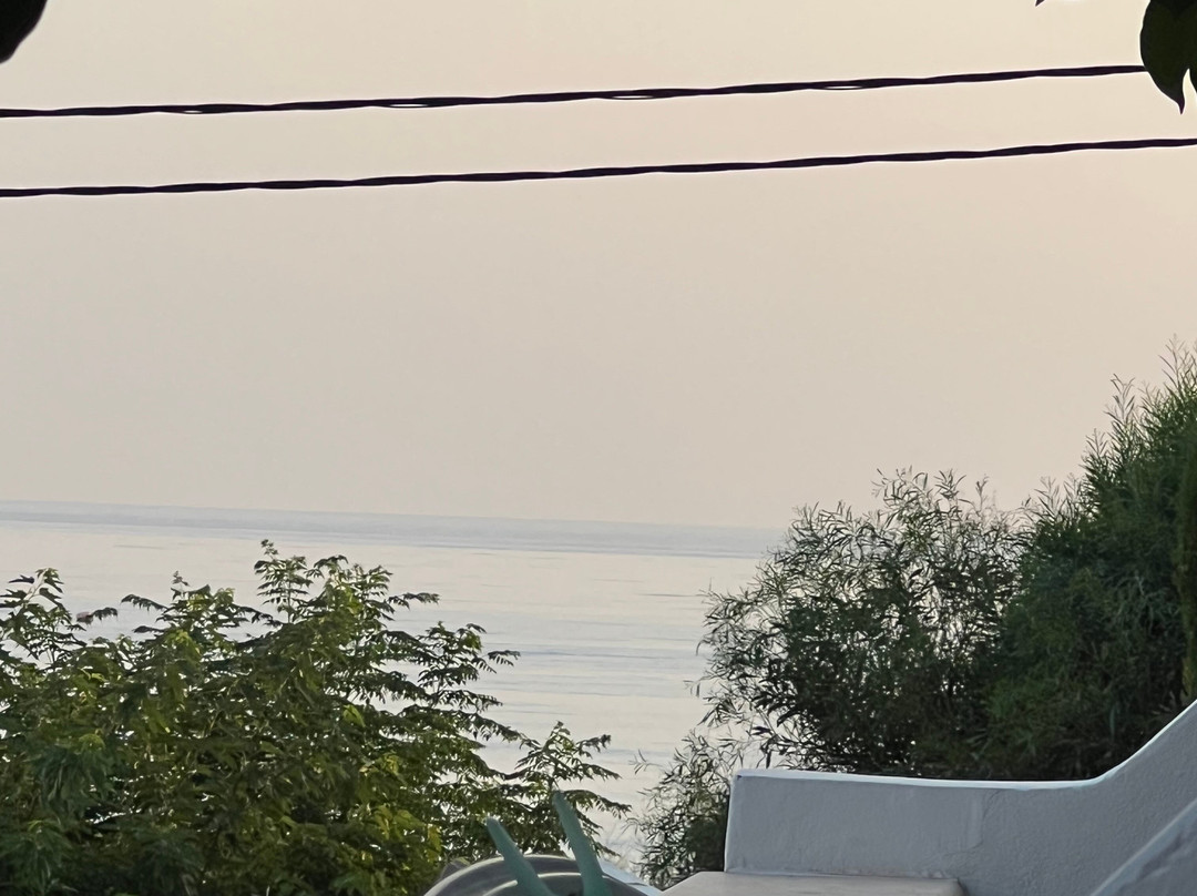 Vrachos Beach Hotel主图