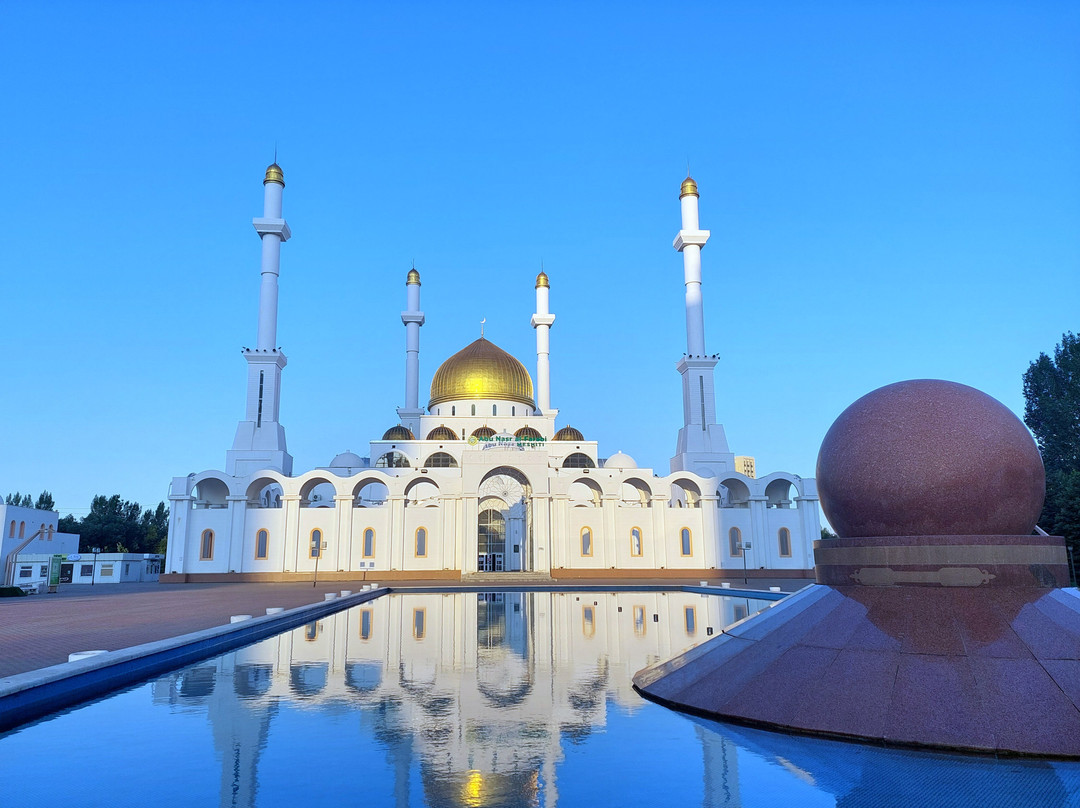 Nur-Astana Mosque-努尔苏丹必去景点