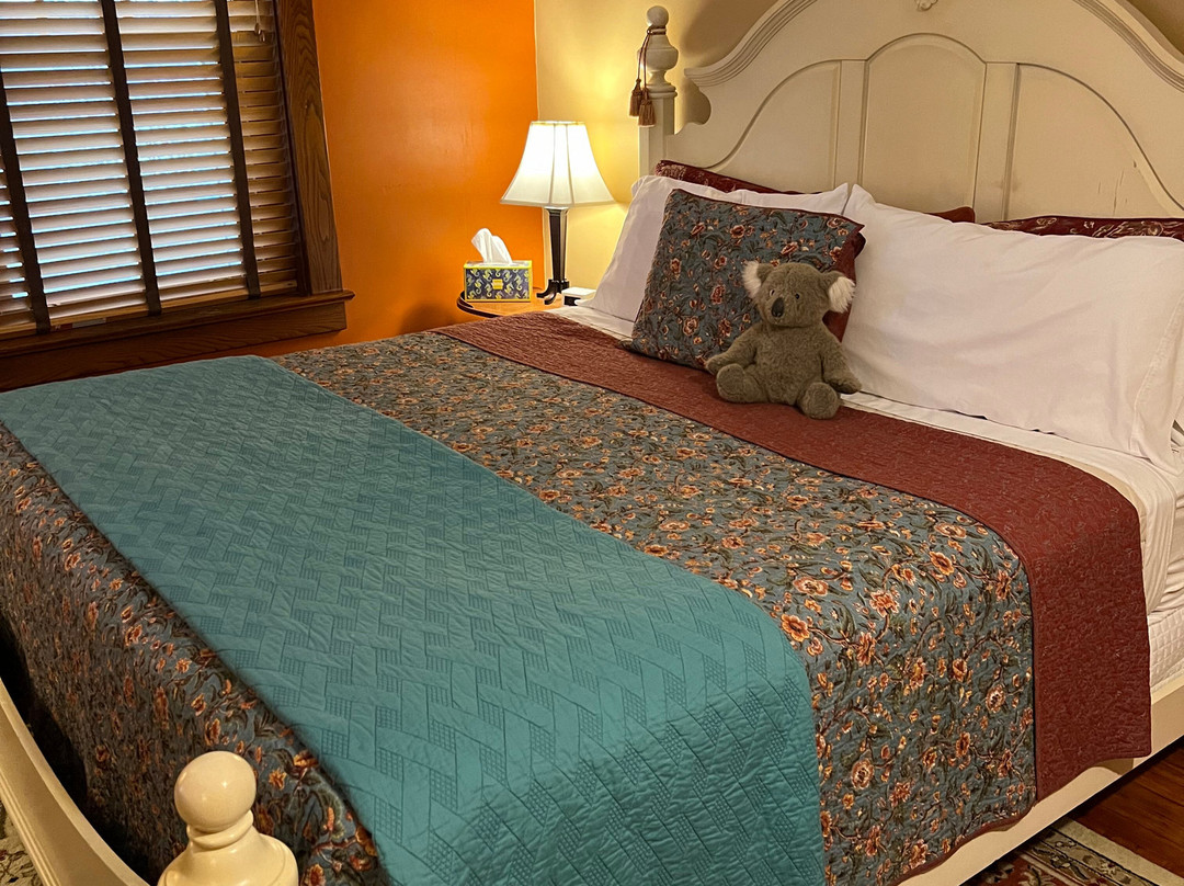 Cardinal's Roost Bed and Breakfast主图