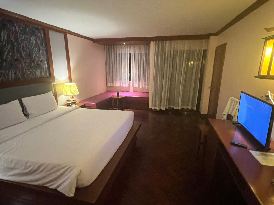 芭东柏丽酒店主图