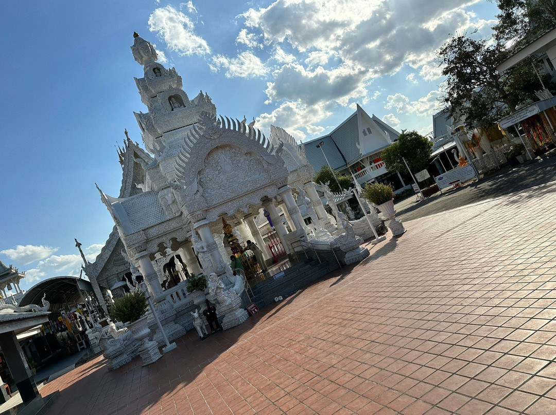 Kuang Mueng Nan Walking Street景点图片
