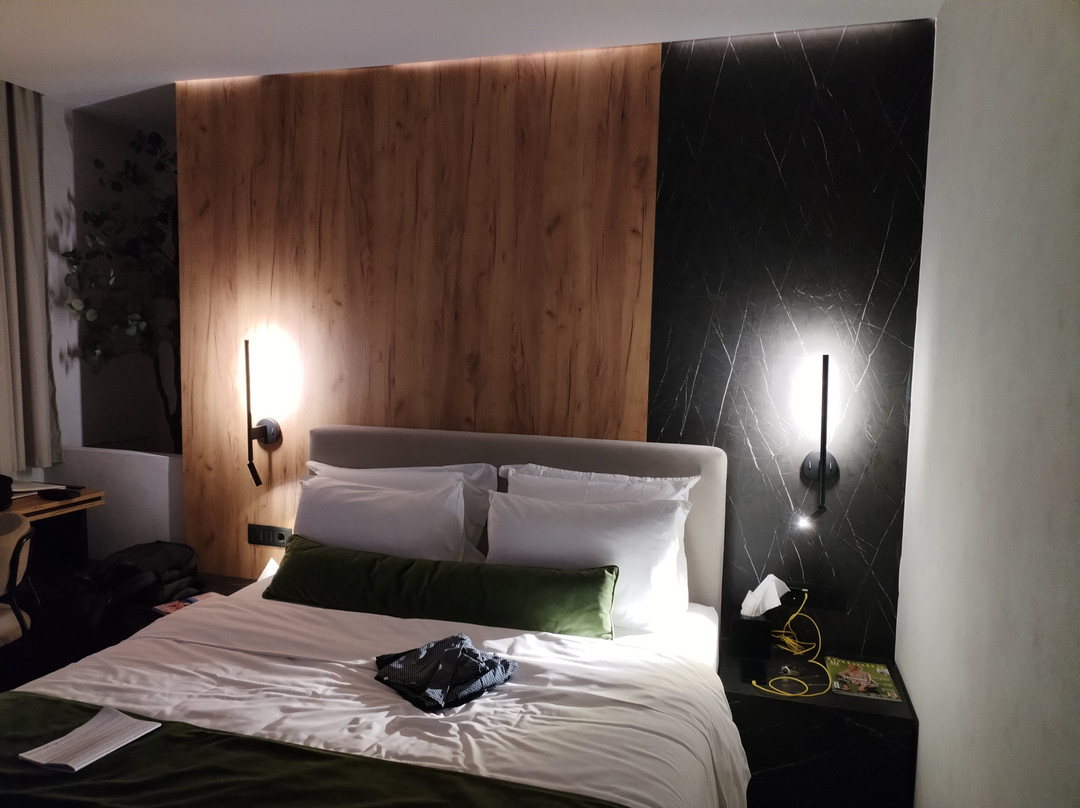 The Port Square Hotel主图