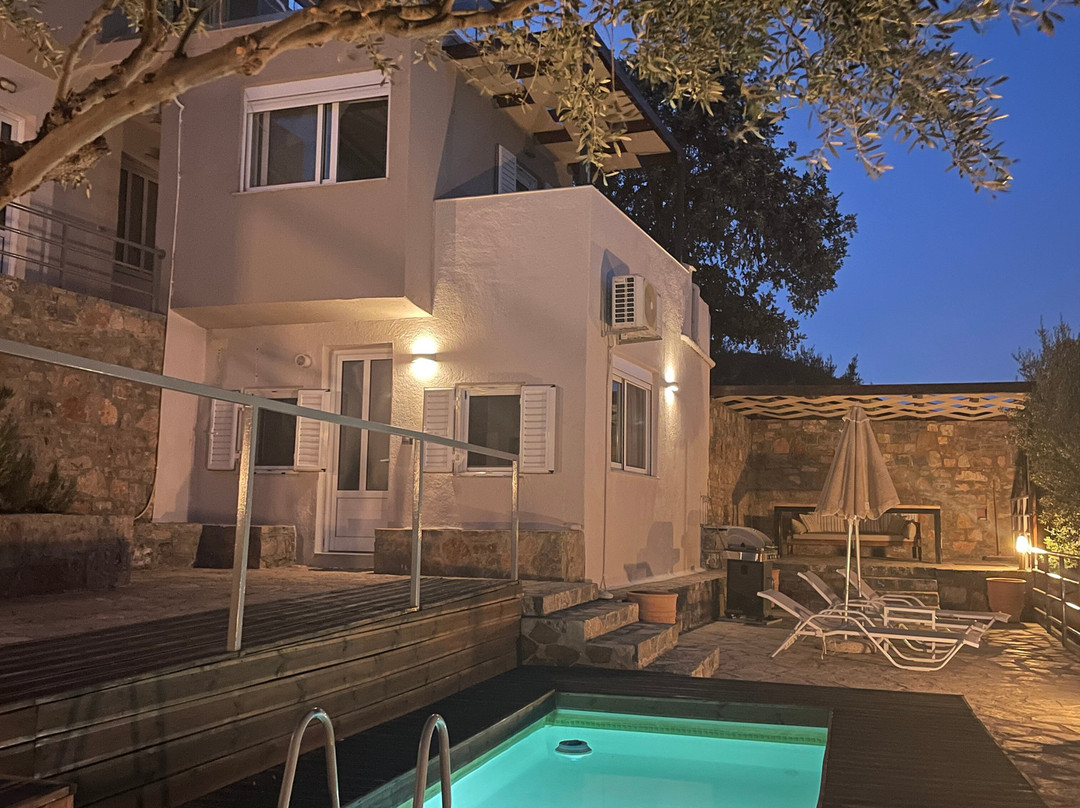 Halcyon Panorama Villas主图