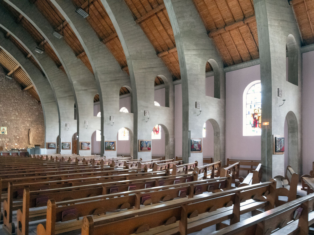 Eglise Saint-Barthélémy-热拉尔德梅必去景点